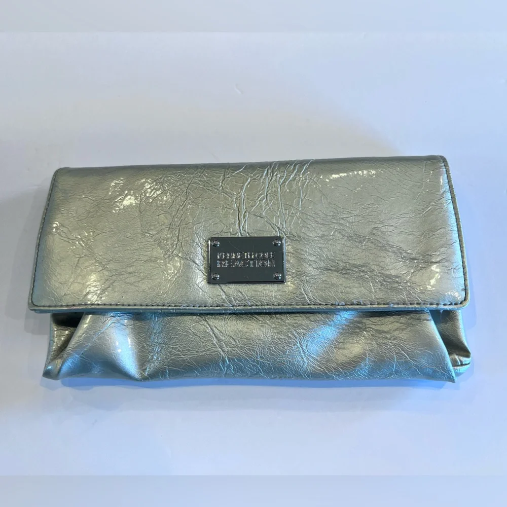 Silver Clutch Bag with magnetic closure coin purse & inside pockets